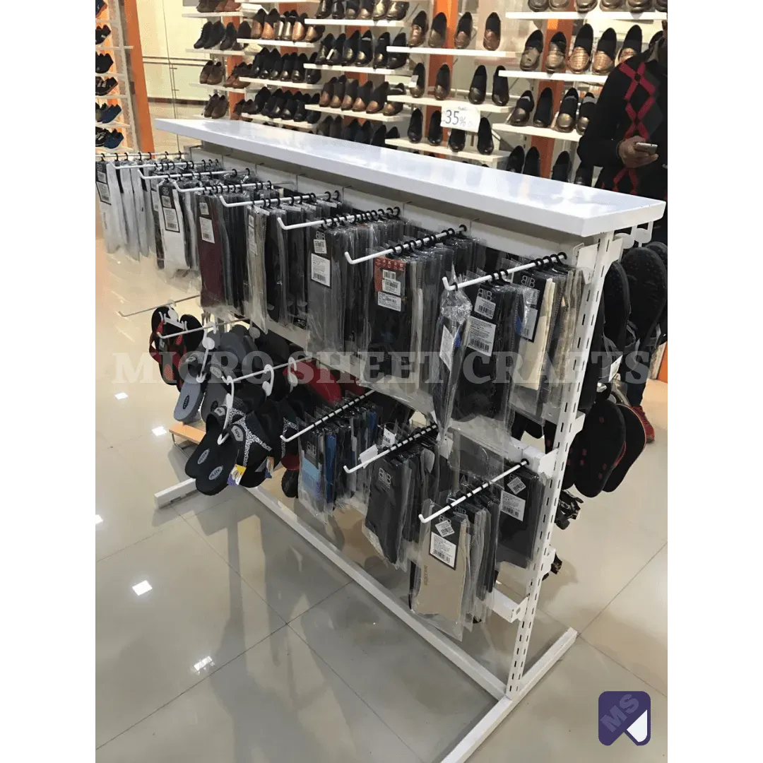 Garment Display Rack In Bijnor
